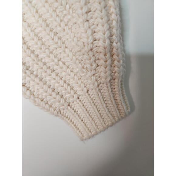 NWT H&M Cream Ribbed VNeck Long Sleeve Pullover Sweater XS - Picture 13 of 15